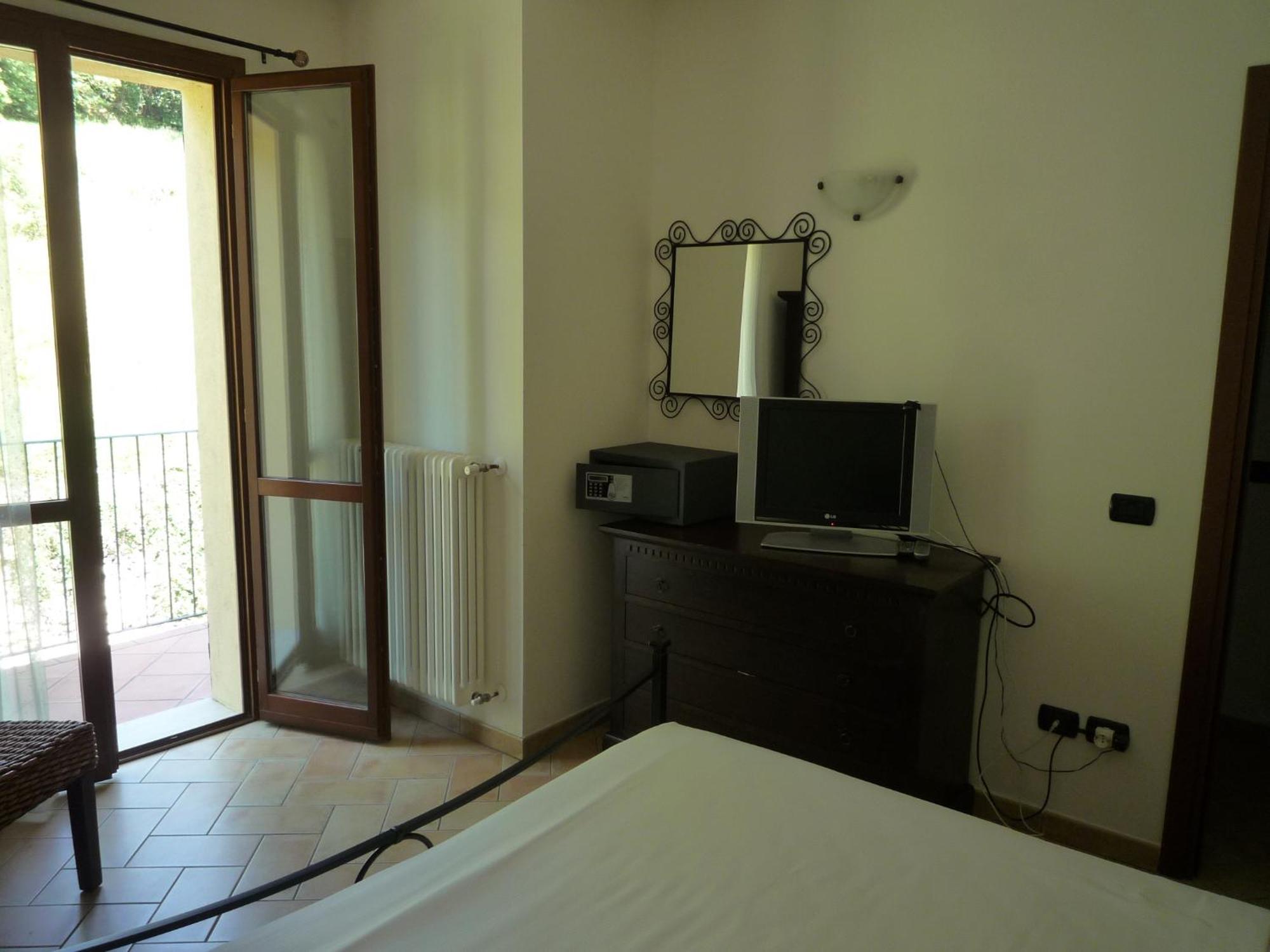 Saturnia Tuscany Country House Εξωτερικό φωτογραφία